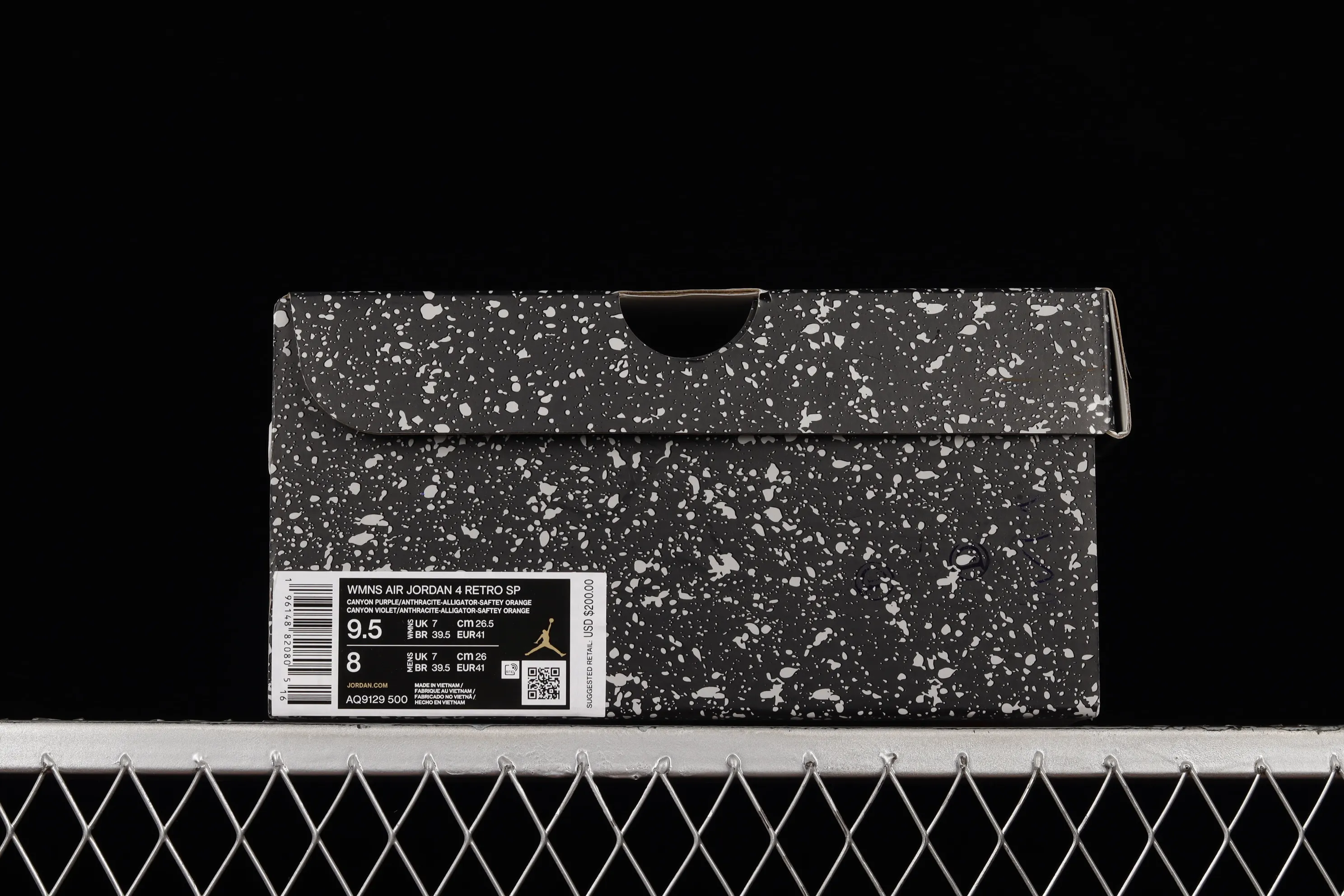 All categories Air Jordan Jordan series basketball shoes Air Jordan 4 foreign trade version Air Jordan 4 Retro "Canyon Purple" AJ4 Joe 4 purple suede basketball shoes AQ9129-500